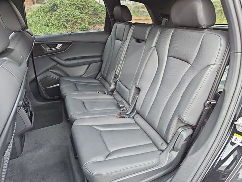 New 2026 Audi Q7 3.0T Premium Plus image 16