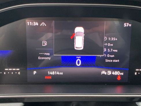 Used 2025 Volkswagen Jetta SE image 39