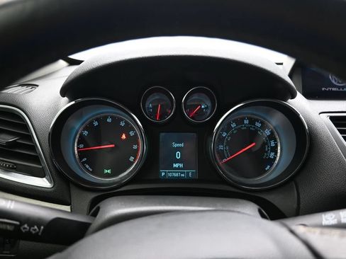 Used 2015 Buick Encore FWD image 23