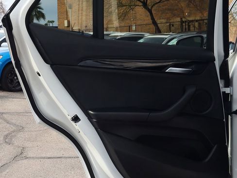 Used 2020 BMW X2 sDrive28i w/ Convenience Package image 34