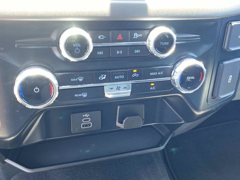 Used 2025 Ford F150 XLT w/ Equipment Group 301A Standard AWD/4WD image 22