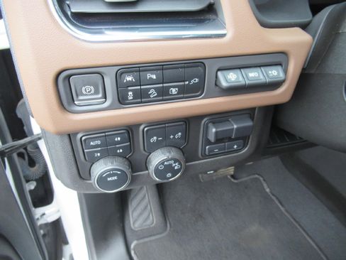 Used 2022 Chevrolet Tahoe High Country w/ Max Trailering Package image 10