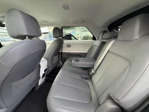 Certified 2025 Hyundai Ioniq 5 SEL image 14