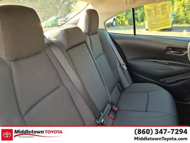Certified 2025 Toyota Corolla LE FWD image 33