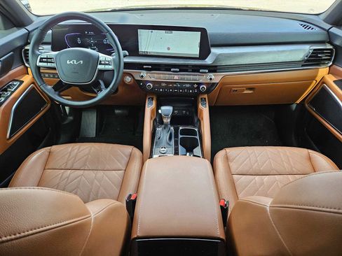 Certified 2025 Kia Telluride EX X-Line AWD/4WD image 13