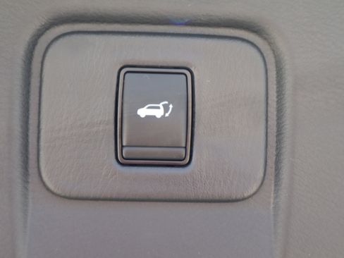 Used 2024 Nissan Murano SL image 28