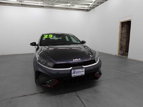 Used 2023 Kia Forte GT-Line image 3