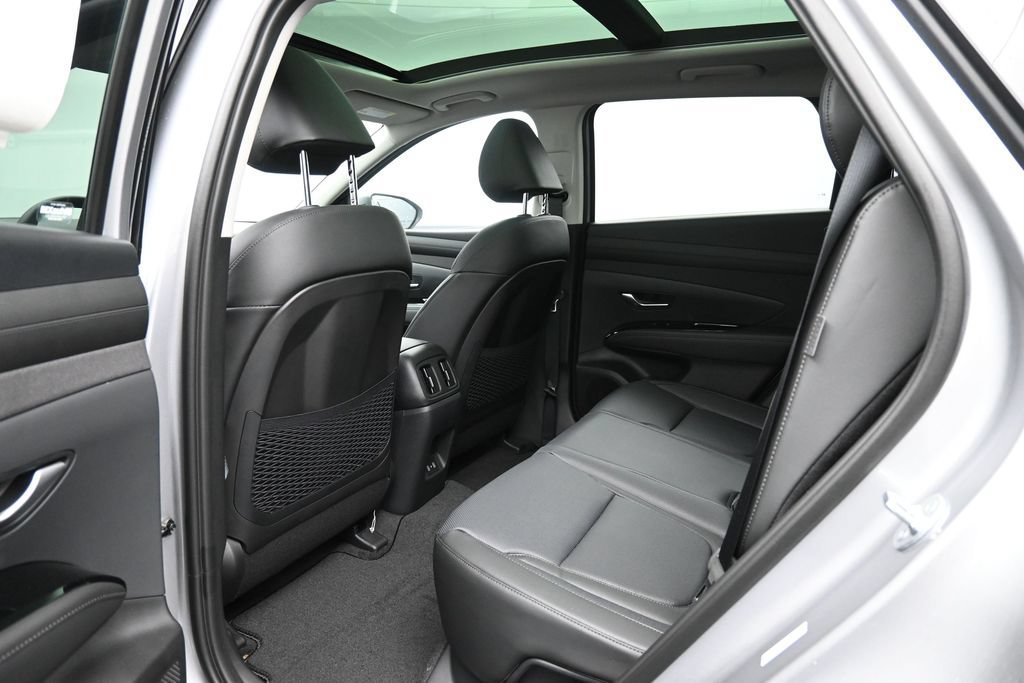 New 2026 Hyundai Tucson Limited AWD/4WD image 24