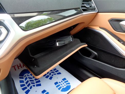 Used 2022 BMW 330e xDrive w/ Driving Assistance Package image 18