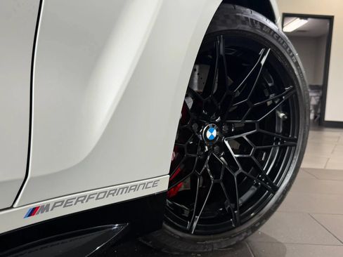 Used 2021 BMW M4 Competition w/ M Carbon Exterior Package RWD image 7