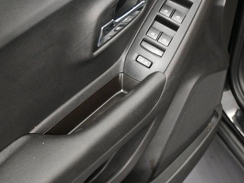 Used 2020 Chevrolet Trax LS FWD image 10