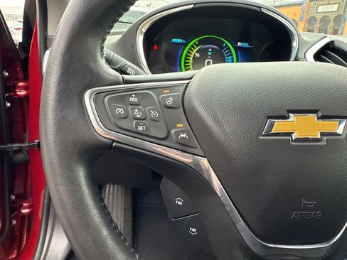 Used 2018 Chevrolet Volt Premier w/ Driver Confidence Package image 30