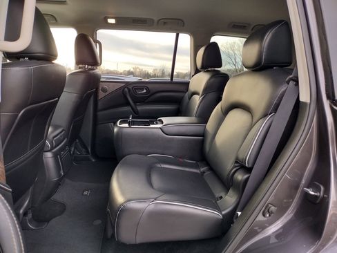 Used 2022 INFINITI QX80 Premium Select w/ Cargo Package image 8