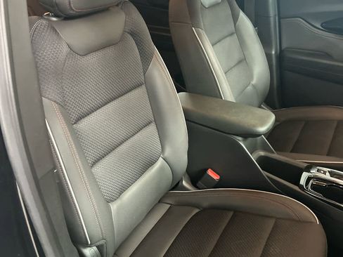 Used 2023 Chevrolet TrailBlazer RS w/ Convenience Package image 25