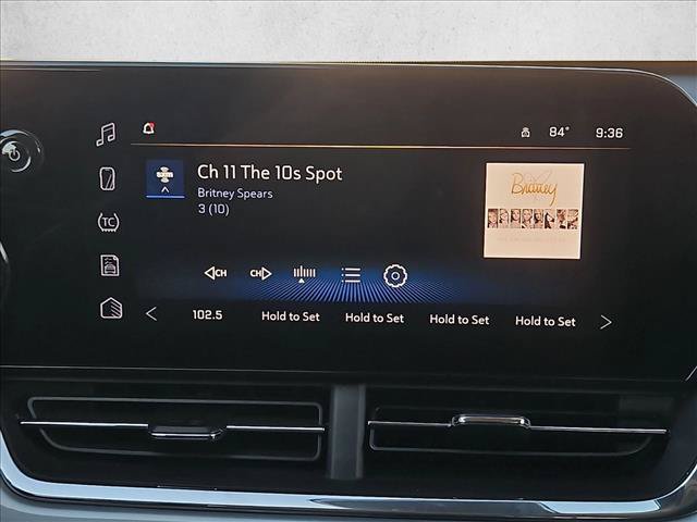 Used 2025 Chevrolet Trax LT FWD image 14