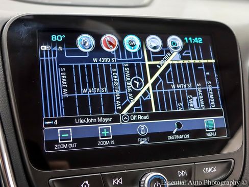 Used 2018 Chevrolet Equinox Premier w/ Infotainment II Package AWD/4WD image 21