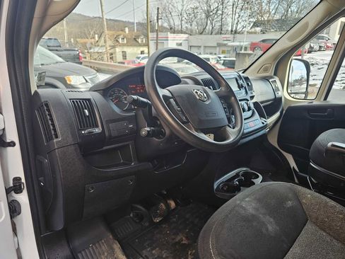 Used 2018 RAM ProMaster 1500 w/ Premium Appearance Group image 16