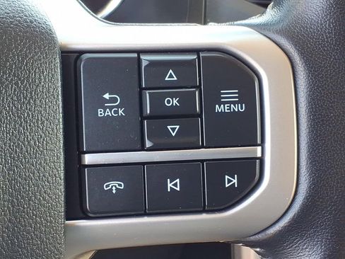 Used 2024 Ford Expedition XLT RWD image 11