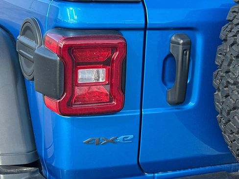 Used 2021 Jeep Wrangler Unlimited Rubicon 4xe w/ Cold Weather Group image 27