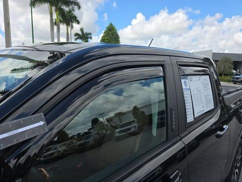 Used 2023 Ford Maverick Lariat w/ Lariat Luxury Package image 13