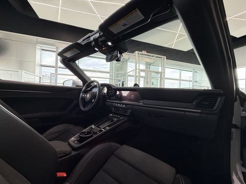 Used 2024 Porsche 911 Targa 4 GTS image 21