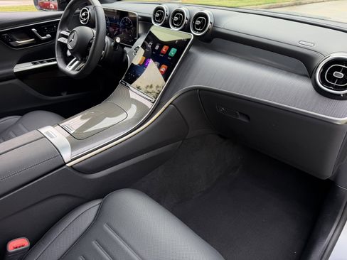 Used 2025 Mercedes-Benz GLC 43 AMG GLC 43 AMG image 18