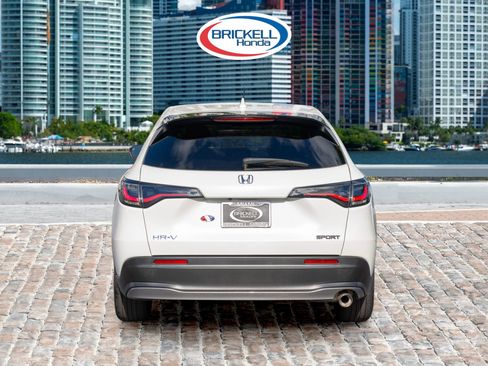 Certified 2024 Honda HR-V Sport image 6
