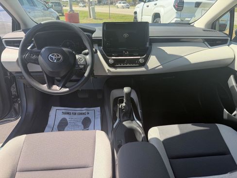 Used 2026 Toyota Corolla LE image 16