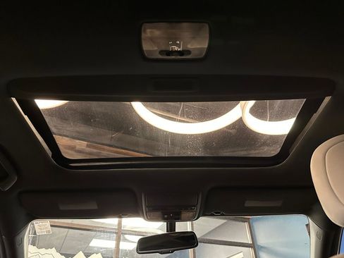 Used 2017 Honda Accord EX-L image 22