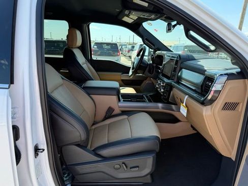 New 2026 Ford F250 Lariat w/ Lariat Premium Package image 11