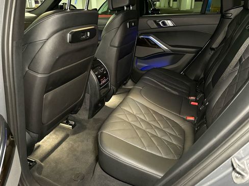Used 2024 BMW X6 xDrive40i image 20