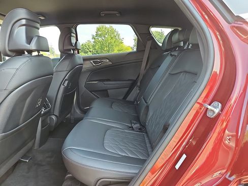 Certified 2023 Kia Sportage X-Line AWD/4WD image 13
