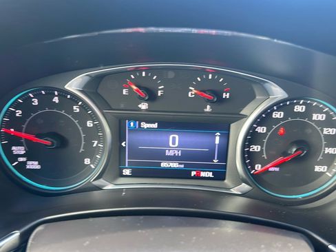 Used 2023 Chevrolet Equinox LT w/ Driver Convenience Package image 27