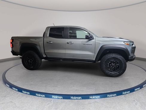 Used 2024 Chevrolet Colorado ZR2 w/ ZR2 Bison Edition AWD/4WD image 5
