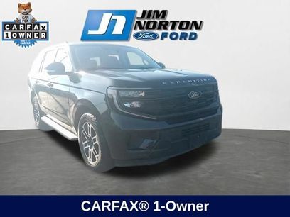 Used 2025 Ford Expedition Active