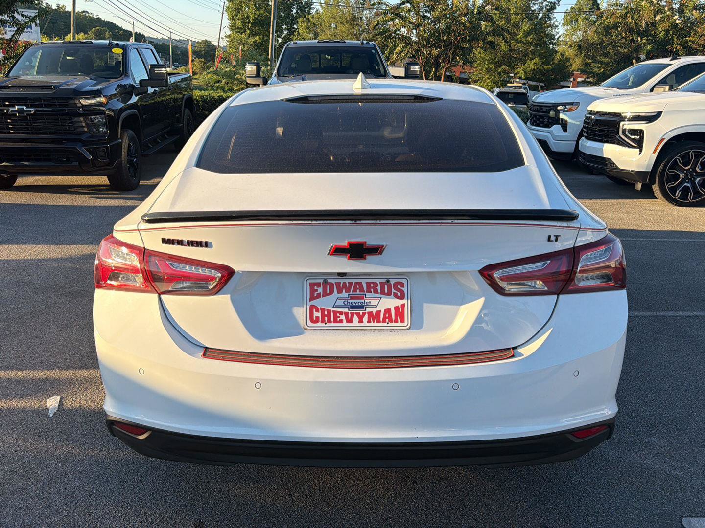 Used 2021 Chevrolet Malibu LT w/ Redline Edition FWD image 13