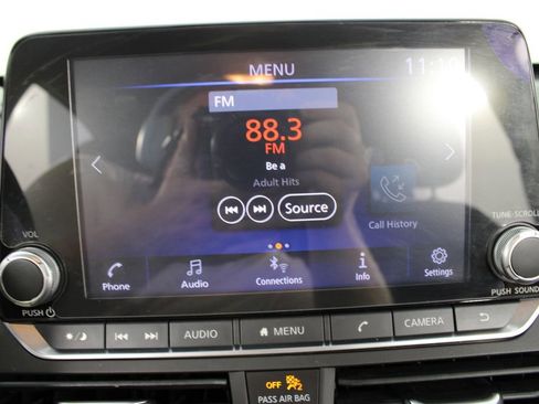 Used 2021 Nissan Altima 2.5 SR FWD image 4