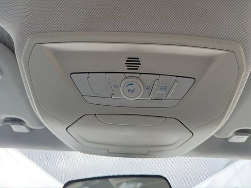 Used 2012 Ford Focus SEL image 16