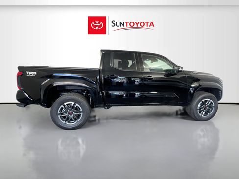 New 2025 Toyota Tacoma TRD Sport image 2