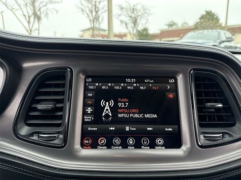 Used 2023 Dodge Challenger R/T w/ Plus Package image 20