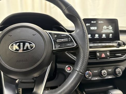 Used 2021 Kia Forte GT-Line w/ GT-Line Premium Package image 18