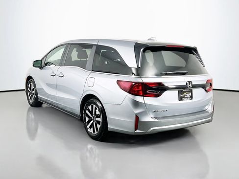 Used 2025 Honda Odyssey EX-L image 5