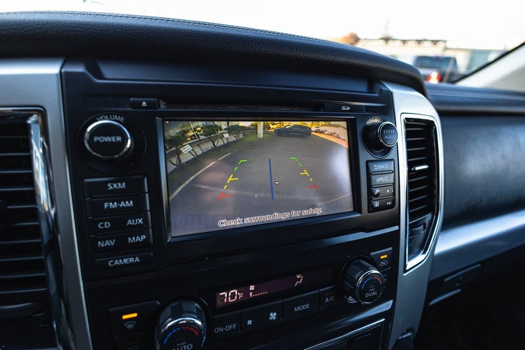 Used 2018 Nissan Titan PRO-4X AWD/4WD image 18