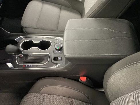 Used 2023 Chevrolet Traverse LT w/ Midnight/Sport Edition AWD/4WD image 18