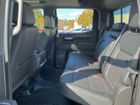 Used 2025 GMC Sierra 1500 Denali w/ Denali Reserve Package image 31