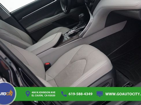 Used 2023 Toyota Camry XSE w/ Navigation Package FWD image 8