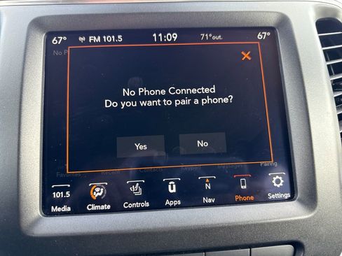 Certified 2023 Jeep Cherokee Trailhawk w/ Premium Leather Package image 37