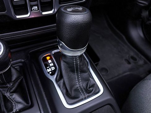 Used 2024 Jeep Wrangler Sahara w/ Technology Group image 29