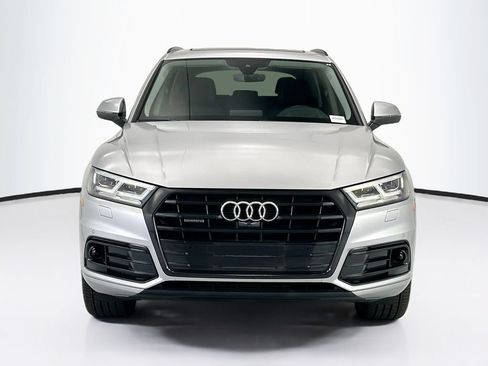 Used 2019 Audi Q5 Prestige w/ Prestige Package AWD/4WD image 2