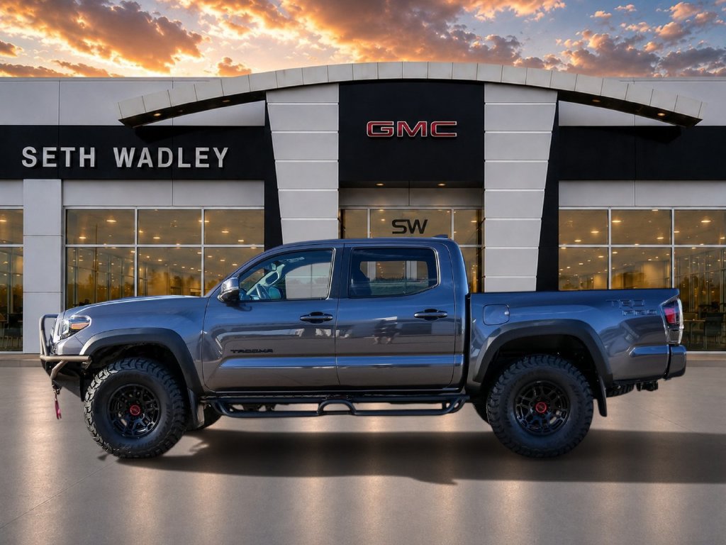 Used 2022 Toyota Tacoma TRD Pro AWD/4WD image 4